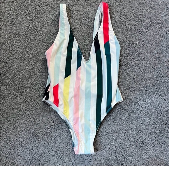 Solid & Striped One‑Piece Swimsuit Women’s Size Medium NWT - Picture 5 of 16
